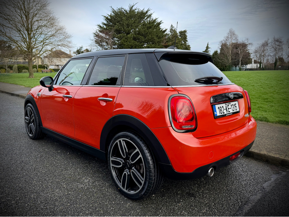 2018 MINI Hatch - image 4