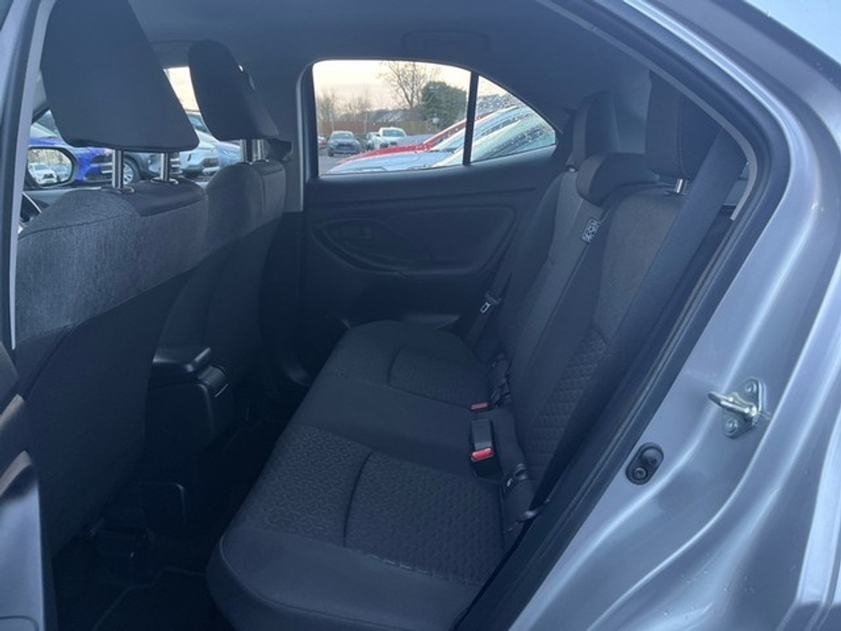 2024 Toyota Yaris Cross CROSS LUNA €28,444