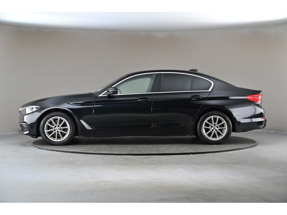 2020 BMW 5 Series 520D SE *BEIGE LEATHER*SAT NAV*PARK SENSORS €26,890