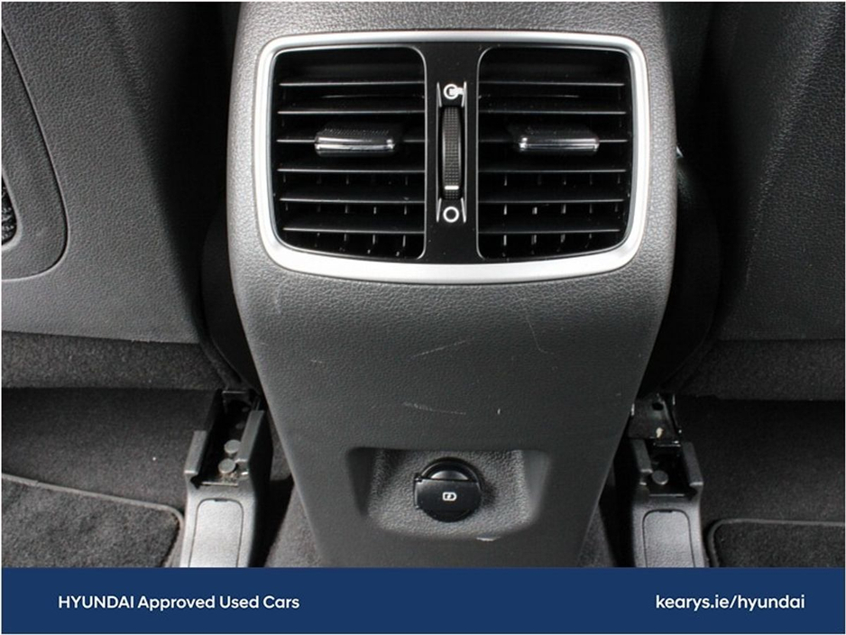 2020 Hyundai Tucson - image 12