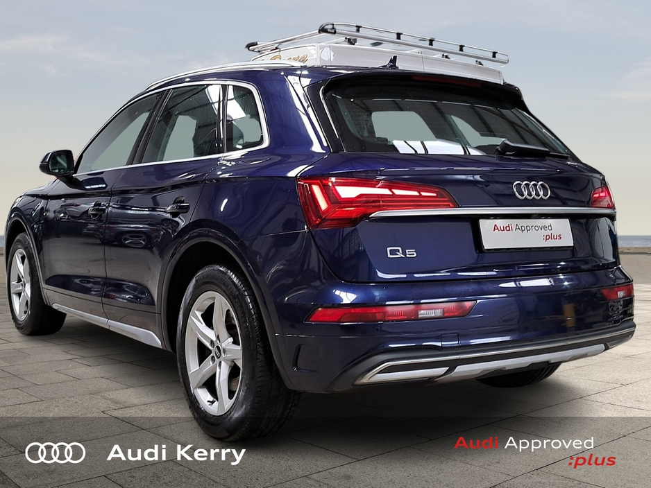 2022 Audi Q5 - image 5