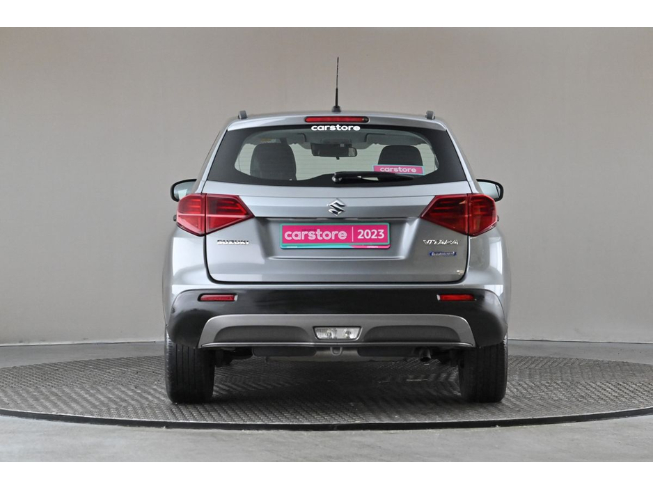 2023 Suzuki Vitara - image 8