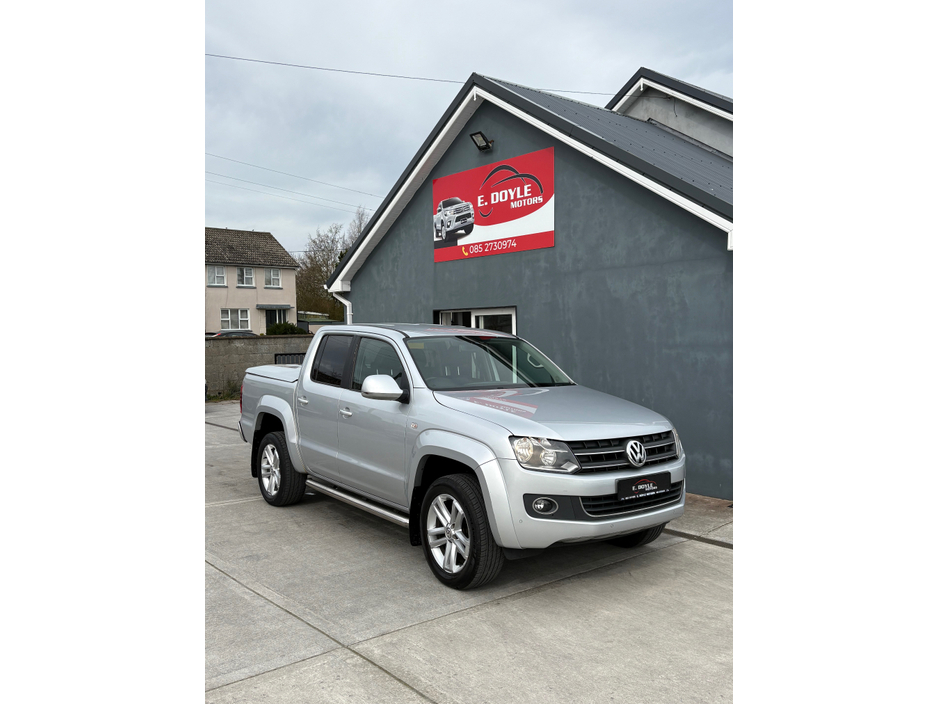 2014 Volkswagen Amarok - image 5
