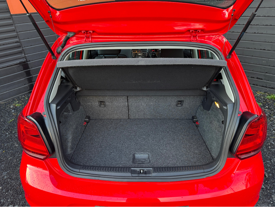 2014 Volkswagen Polo 1.2 TSI AUTO €8,995