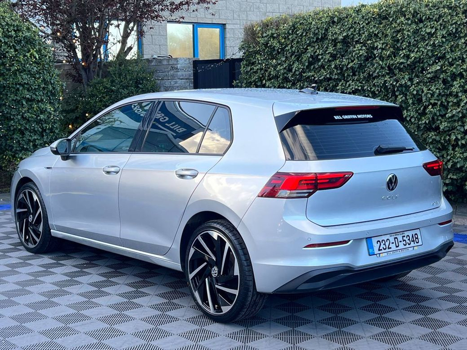 2023 Volkswagen Golf - image 5