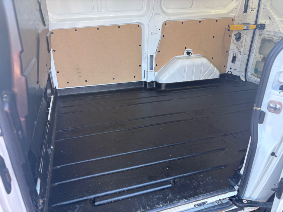 2021 Ford Transit Custom - image 7