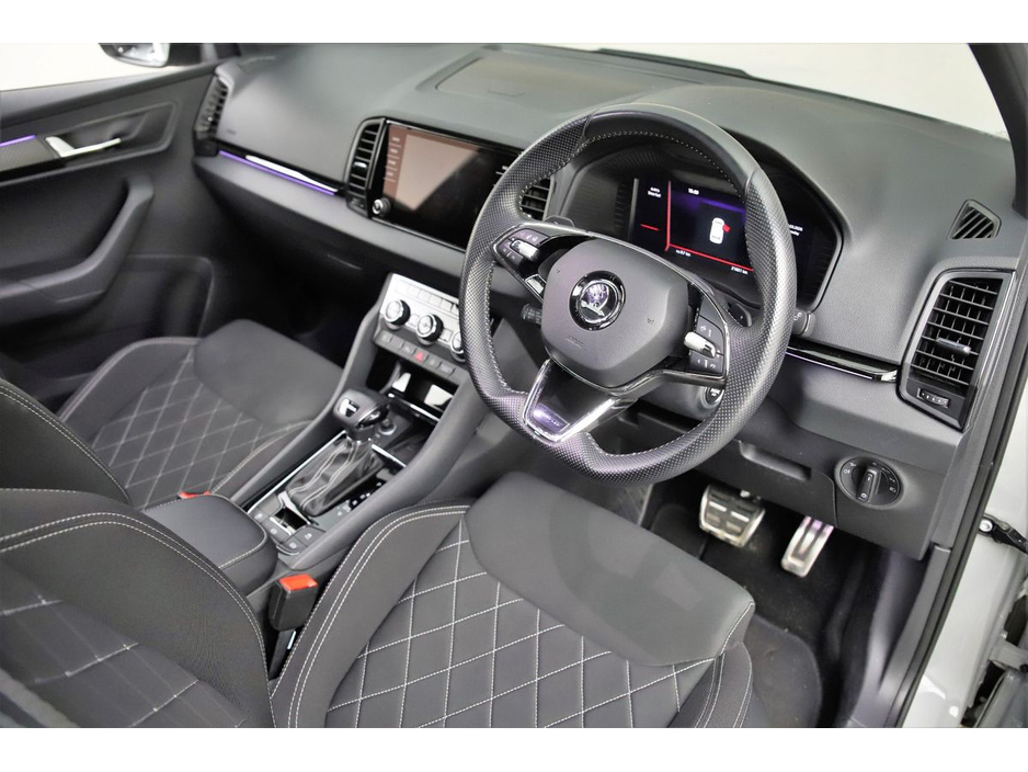 2024 Skoda Karoq - image 18