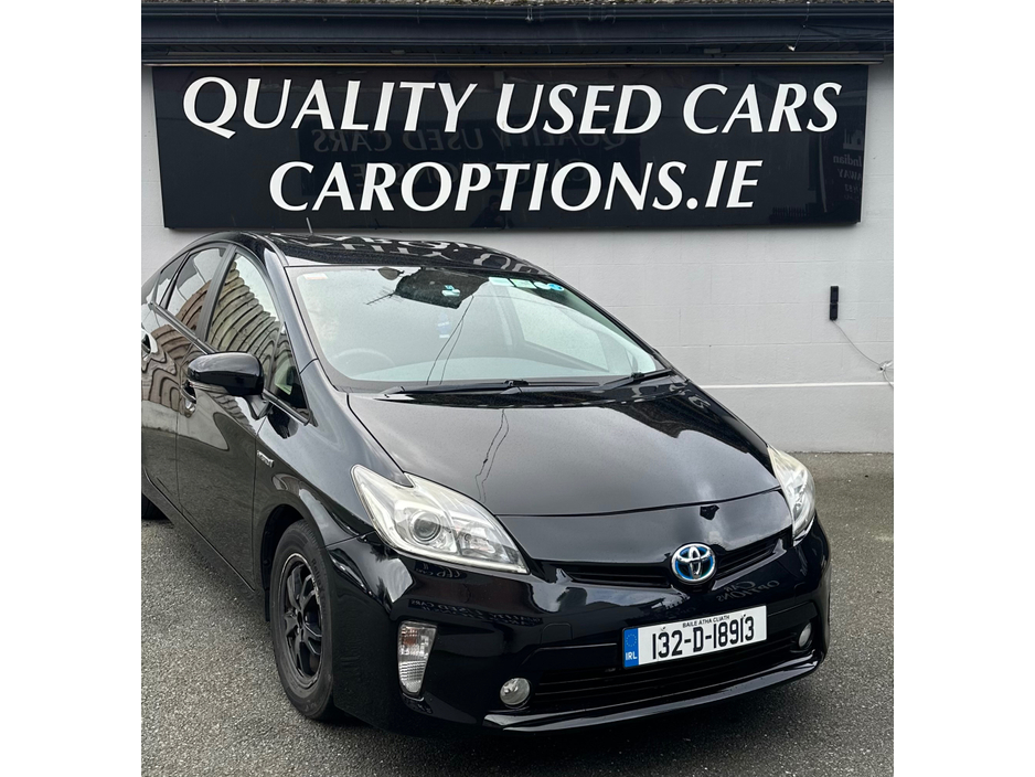 2013 Toyota Prius - image 3