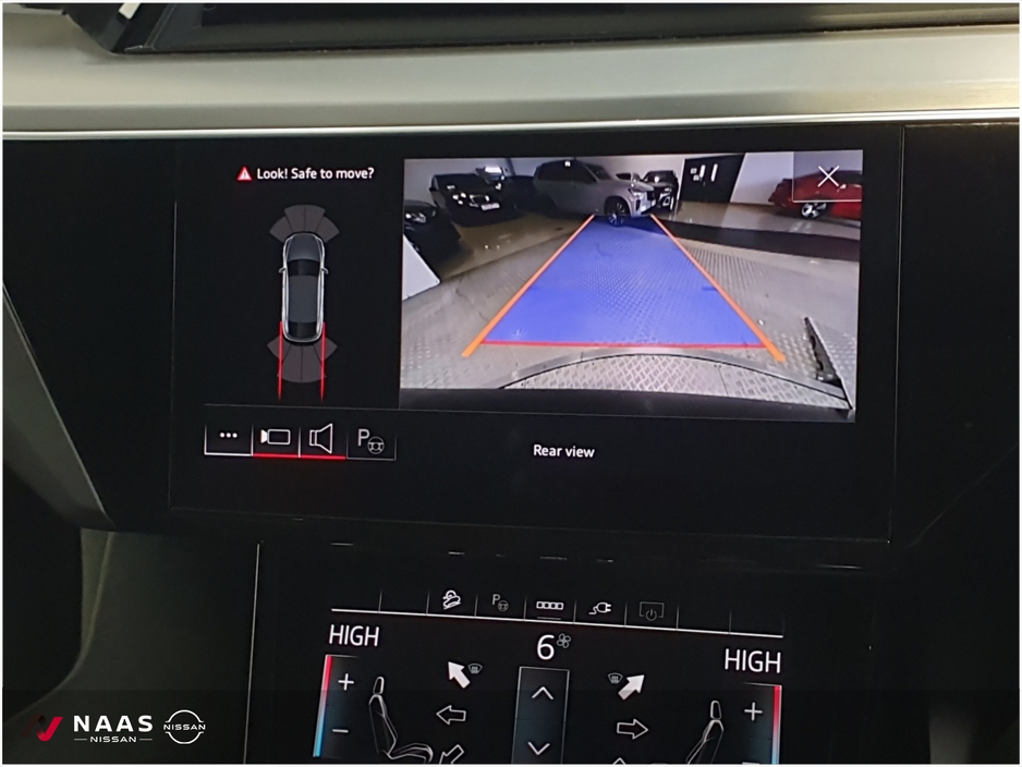 2022 Audi e-tron - image 15