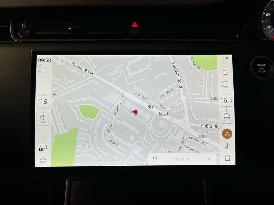 2025 Land Rover Range Rover Evoque - image 15