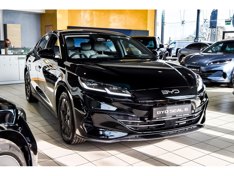 2026 BYD Seal - image 3