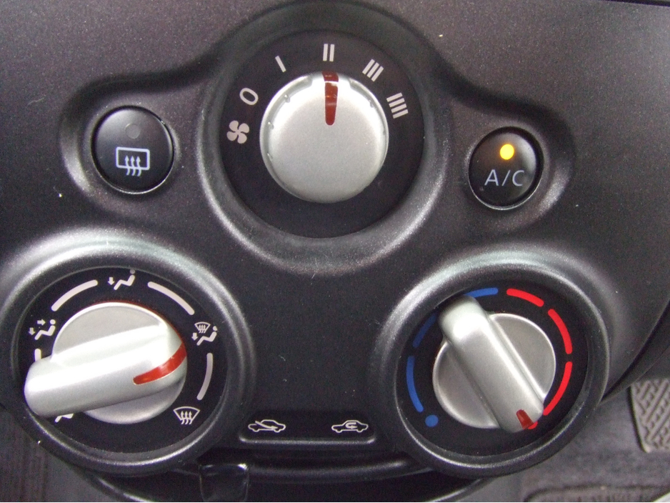 2020 Nissan Note SV automatic -- Low KLMs -- 1.2L Nct 2028 €14,750