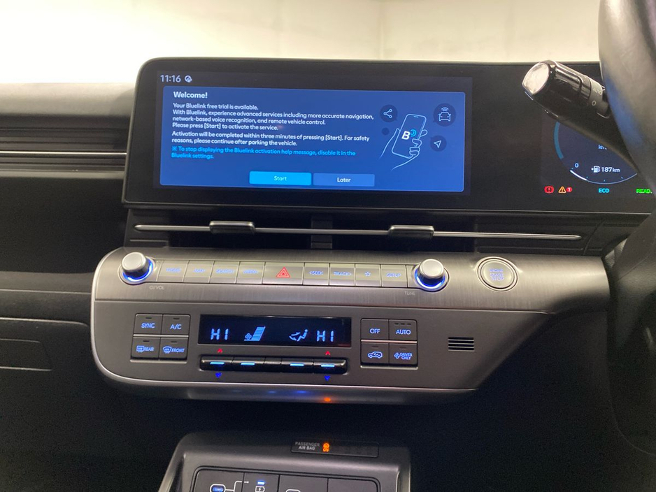 2023 Hyundai Kona - image 8