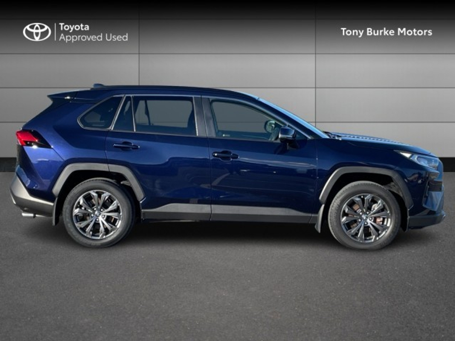 2024 Toyota Rav4 - Sol Edition - 2.5 Hybrid - Automatic - Leather Interior - 1 Previous Owner - Service History // Remote Central Locking // Front Electric Windows // Rear Electric Windows // Electric Mirrors // Heate €43,499