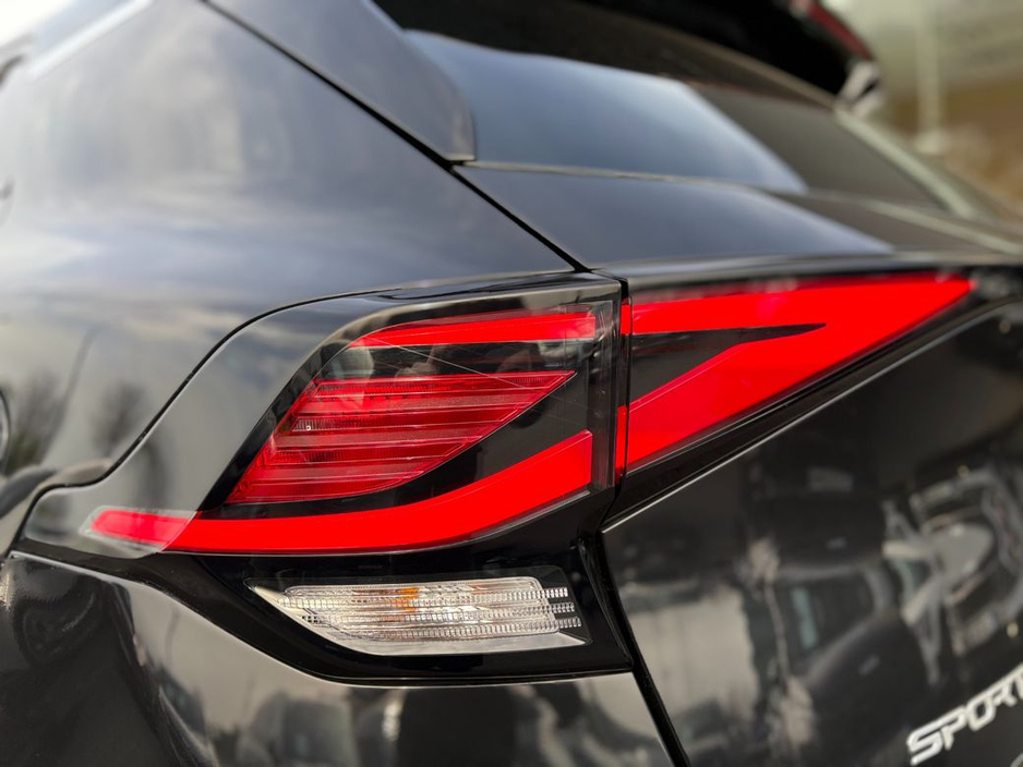 2023 Kia Sportage - image 10