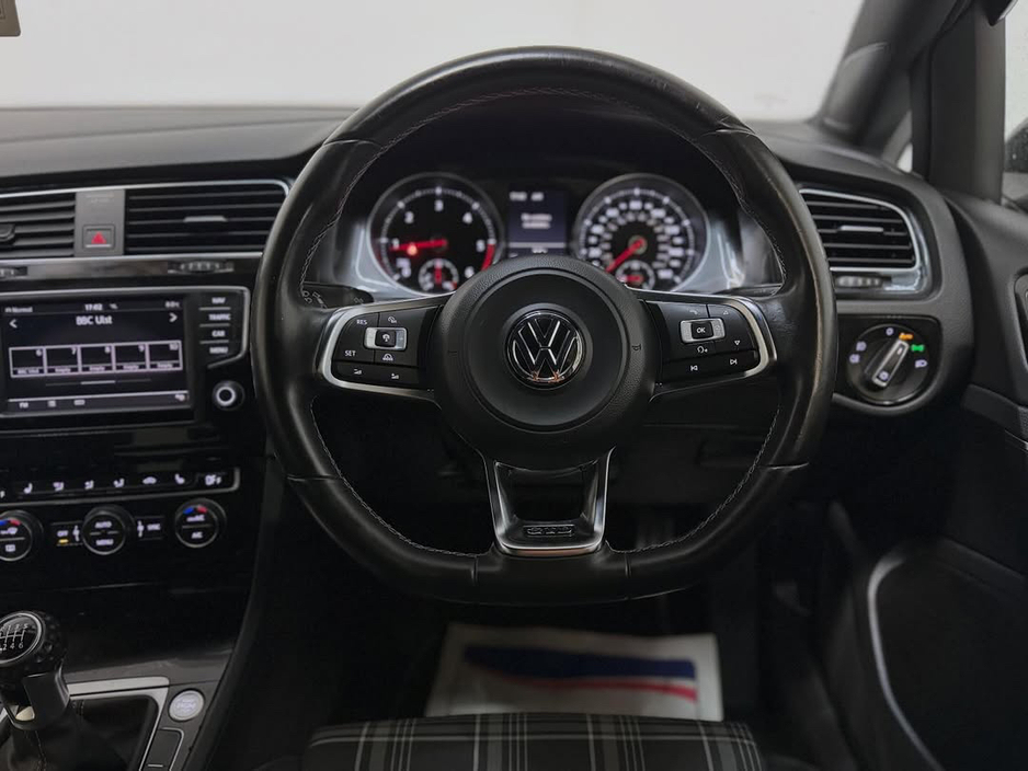 2016 Volkswagen Golf GTD 2.0 TDI 184 PS €14,995