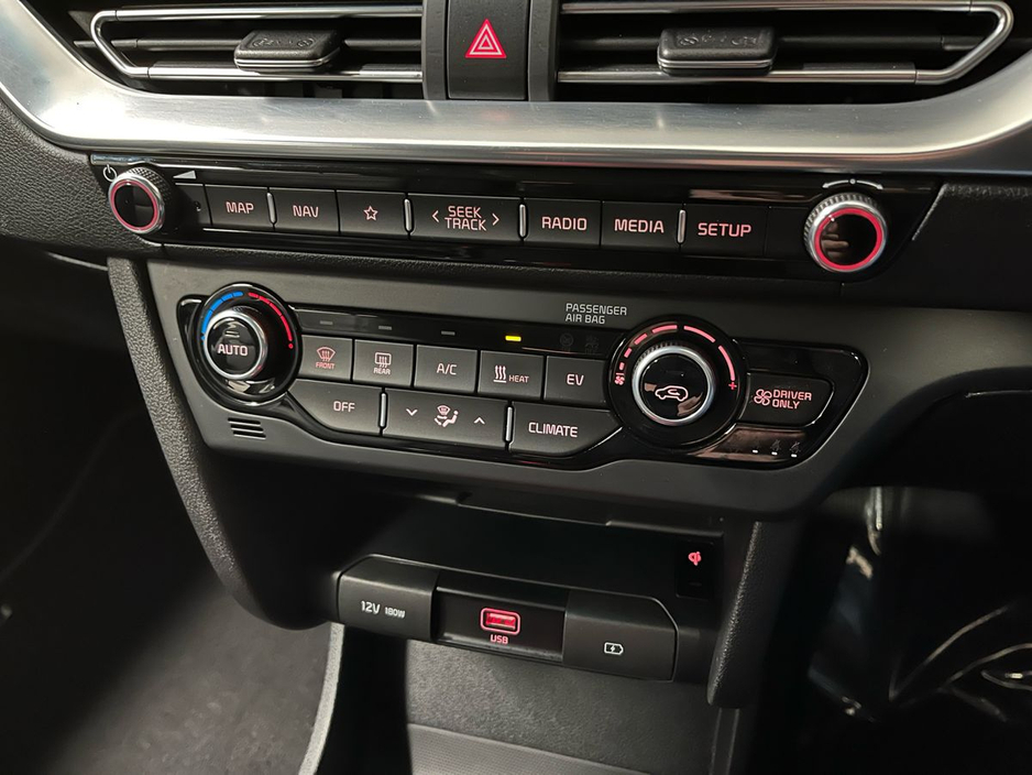 2022 Kia e-Niro - image 7