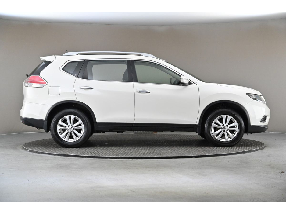 2017 Nissan X-Trail 1.6D XE 6SPD 5SEATS €16,890