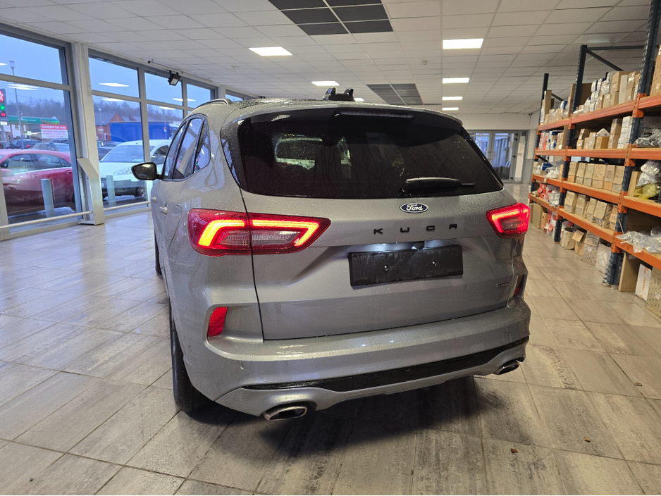 2025 Ford Kuga ST-LINE PHEV PAN ROOF €39,800