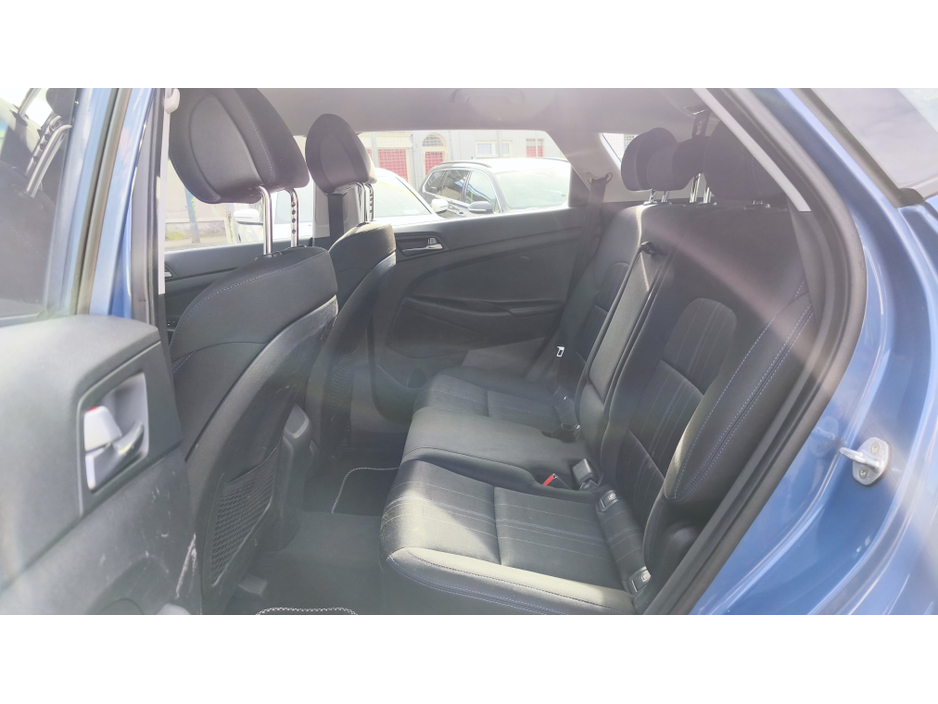 2016 Hyundai Tucson - image 12