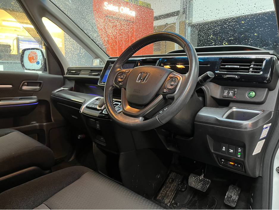 2019 Honda Stepwagon €26950 2019 HONDA STEPWAGON SPADA G HYBRID SENSING 7 SEATS 2.0 AUTOMATIC / CRUISE CONTROL / REVERSE CAMERA / ELECTRIC DOORS €26,950