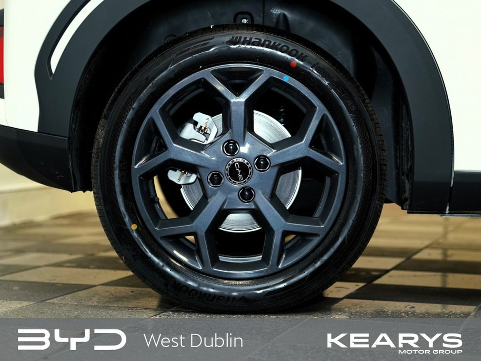 2026 BYD Dolphin Surf - image 5