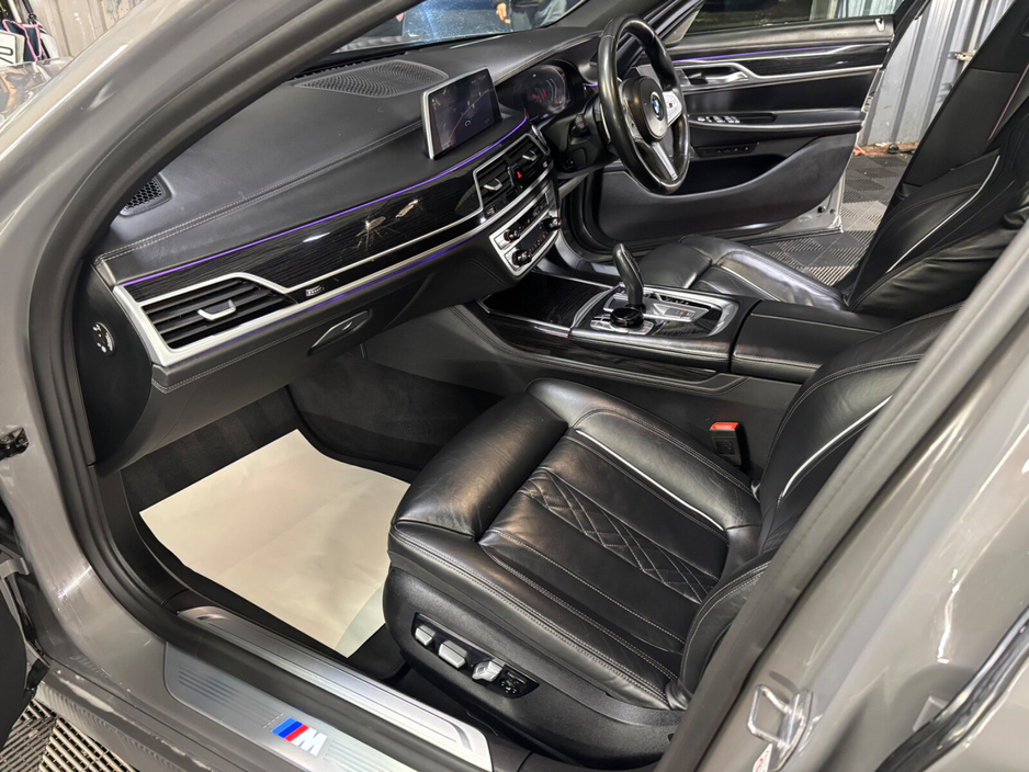 2020 BMW 7 Series  €49,950