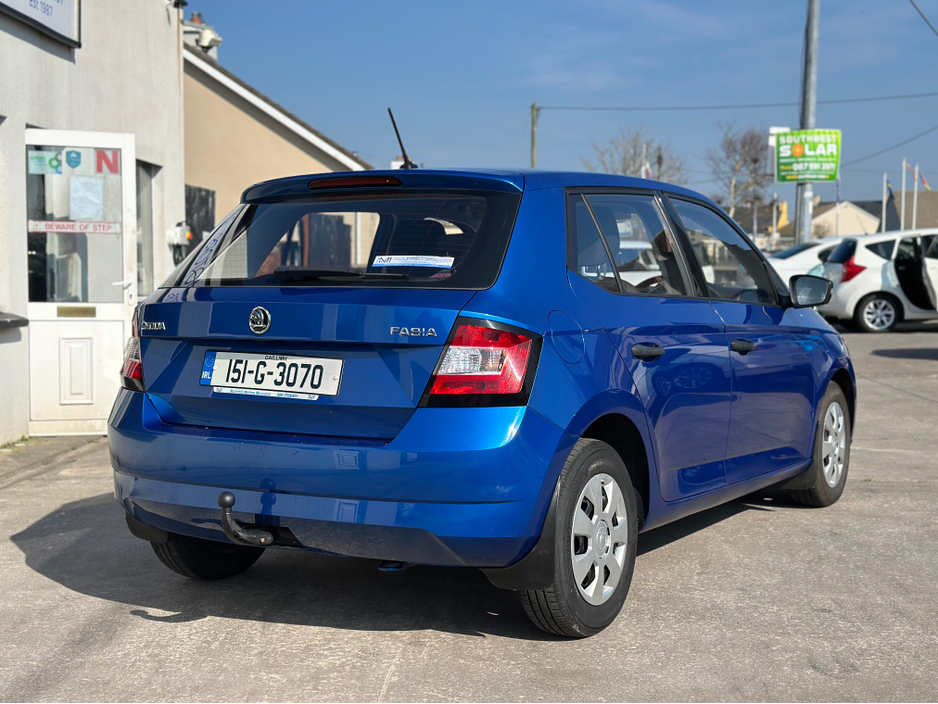 2015 Skoda Fabia - image 7