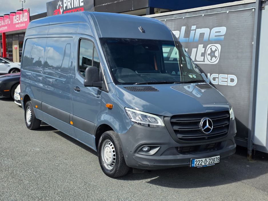 2022 Mercedes-Benz Sprinter - image 24