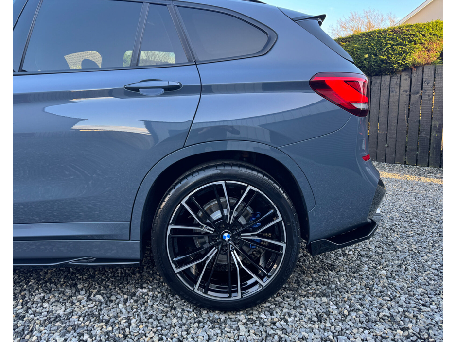 2021 BMW X1 - image 29