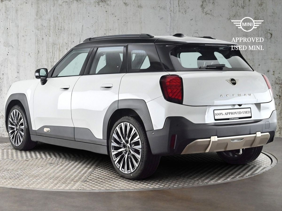 2025 MINI Aceman E €31,900
