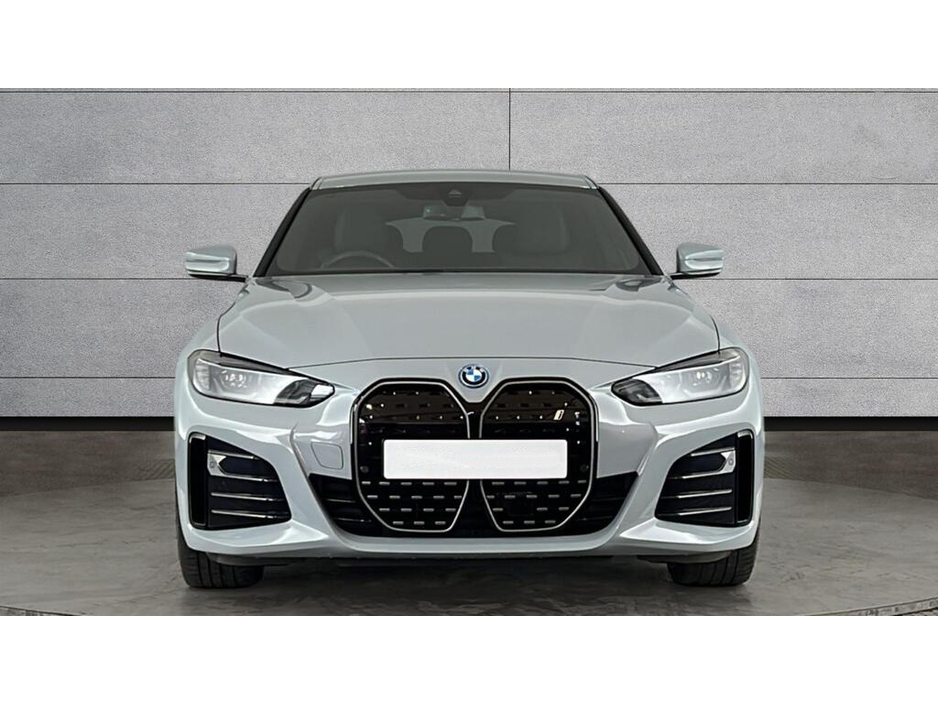 2023 BMW i4 - image 3