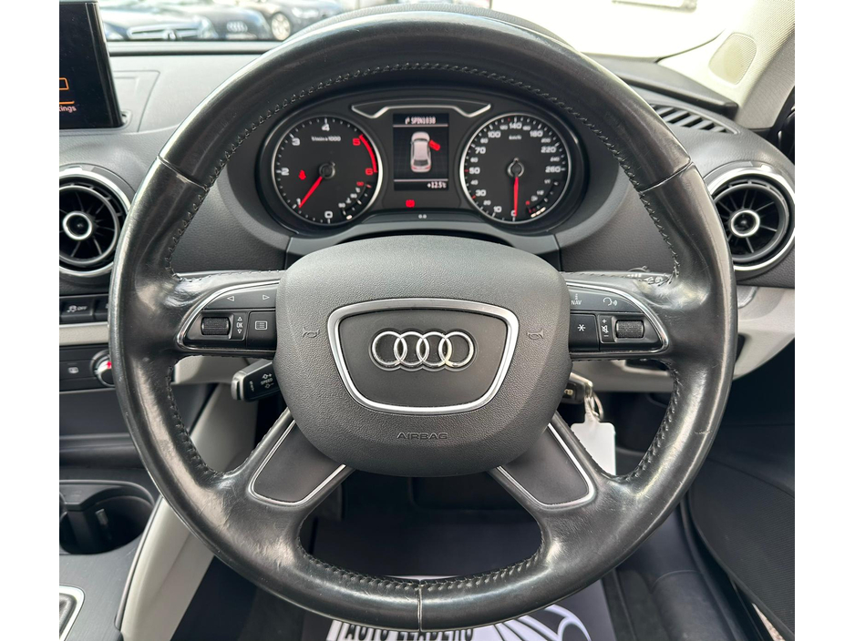 2013 Audi A3 - image 19