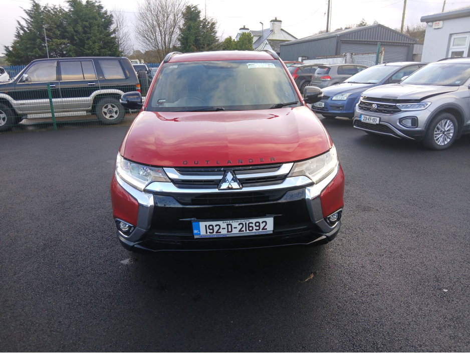 2019 Mitsubishi Outlander VAN.   Commercial €7,380