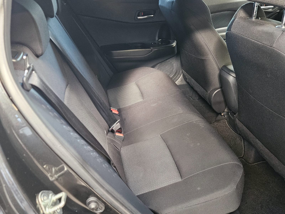 2018 Toyota C-HR - image 6