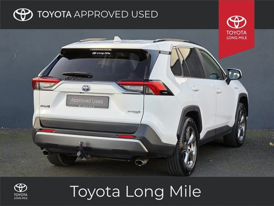 2020 Toyota Rav4 - image 2