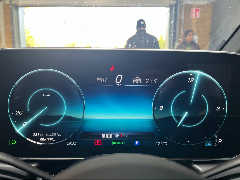 2023 Mercedes-Benz EQE - image 34