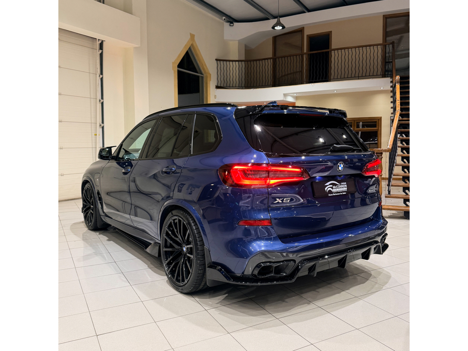 2021 BMW X5 2021 (211) BMW X5 45e M Sport PRO **MEGA SPEC €47,999