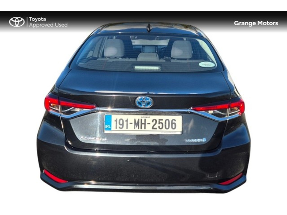 2019 Toyota Corolla - image 4
