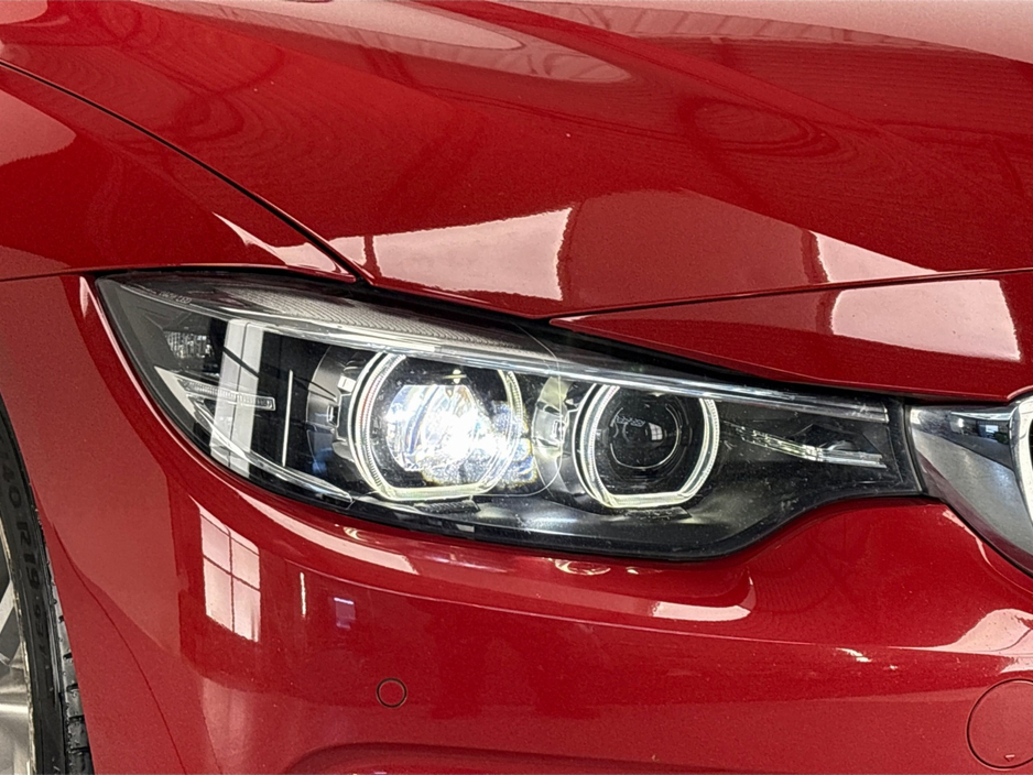2018 BMW 4 Series M SPORT HARD TOP CONVERTIBLE**NEW 19" BLACK ALLOYS DUE**CREAM LEATHER HEATED MEMORY SEATS**DUAL CLIMATE**MULTIFUNCTIONAL STEERING WHEEL**HEATED NECK SCARF**PARKING SENSORS**SAT NAV**BLUETOOTH MEDIA** €29,995