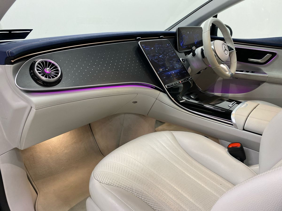 2024 Mercedes-Benz EQE - image 12
