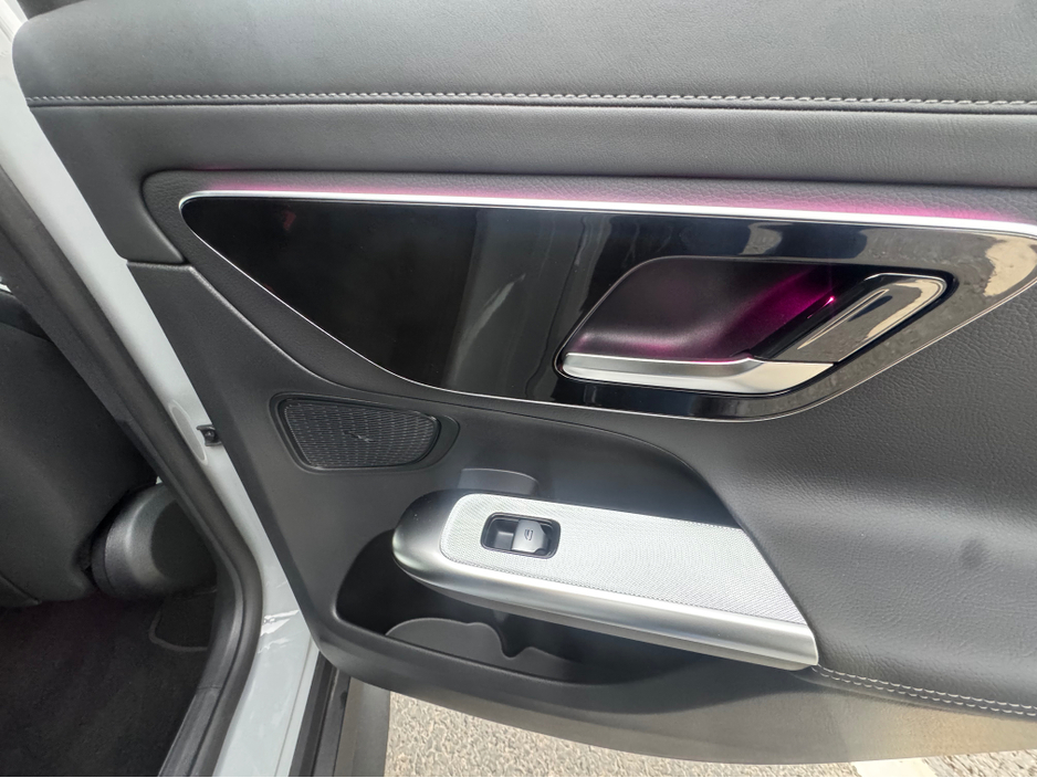 2026 Mercedes-Benz GLC Class - image 19