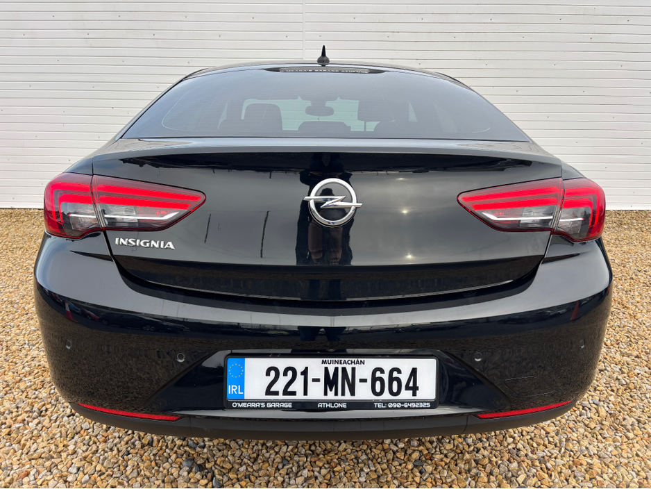 2022 Opel Insignia - image 22