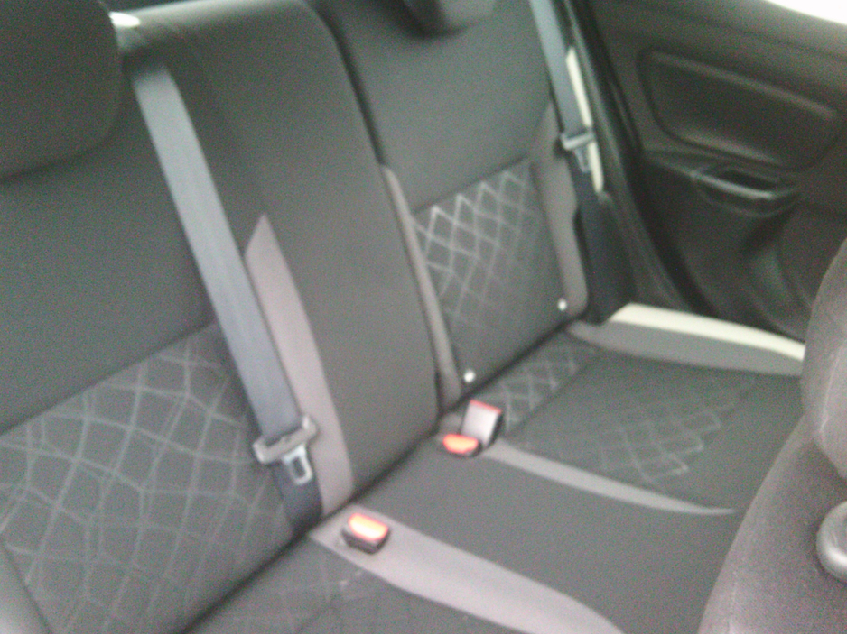 2018 Nissan Micra - image 8