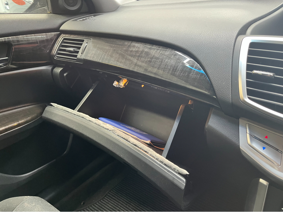 2016 Honda Accord - image 15