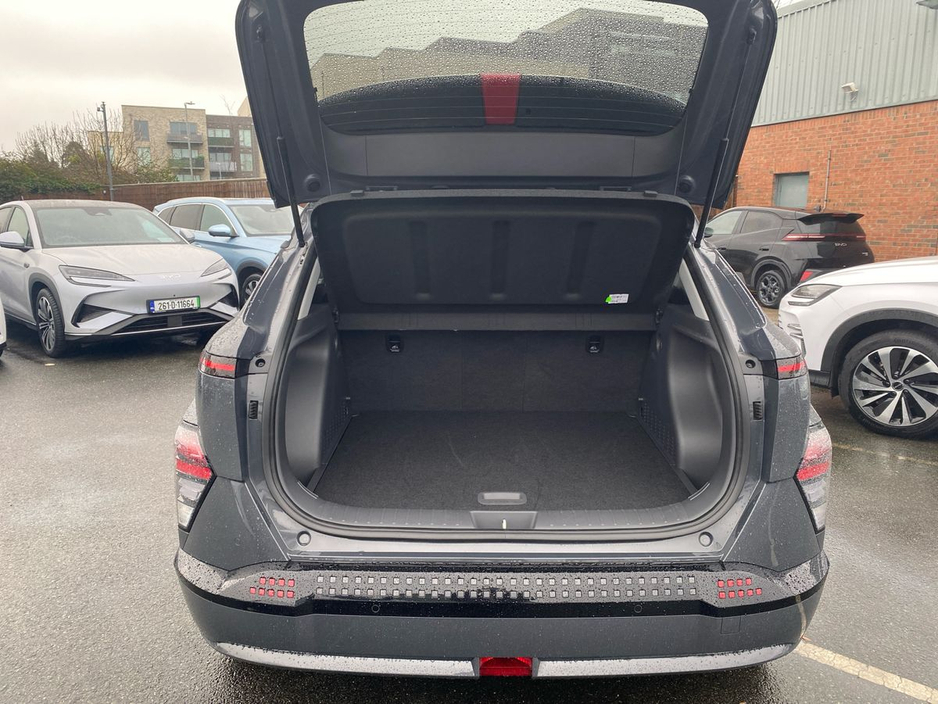 2025 Hyundai Kona - image 19