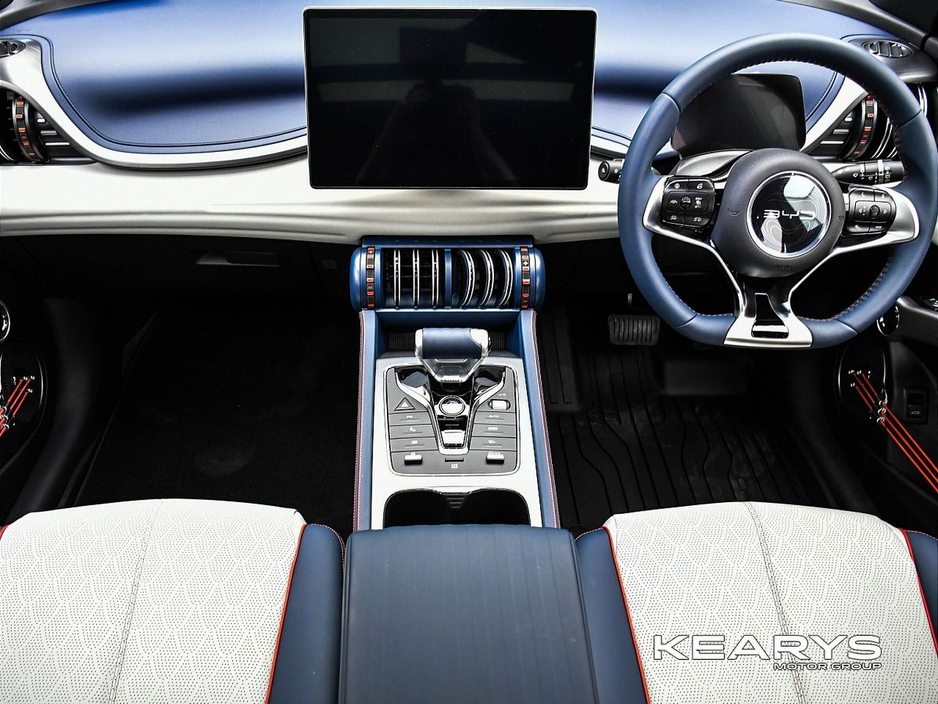 2026 BYD ATTO 3 - image 9