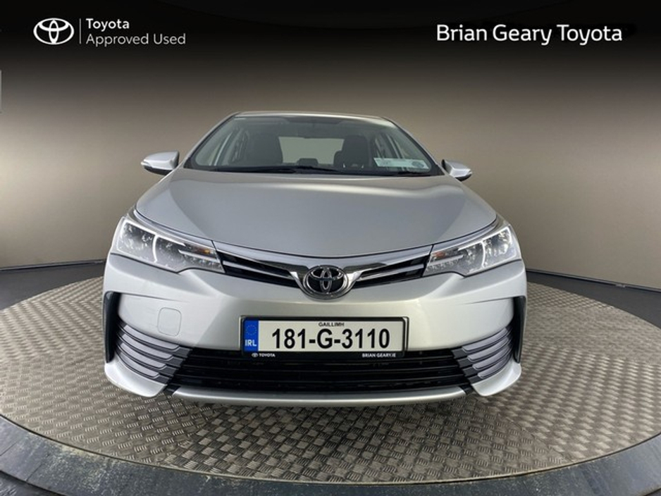 2018 Toyota Corolla - image 5