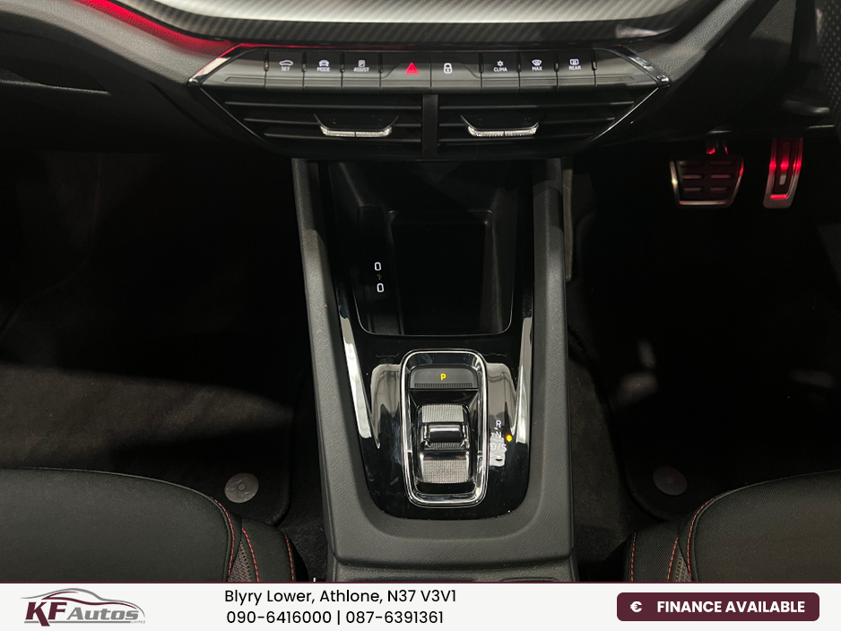 2023 Skoda Octavia - image 27