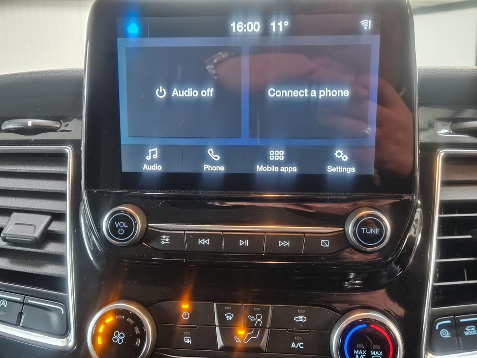 2022 Ford Transit Custom - image 13